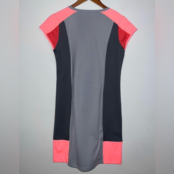 Title Nine Womens Gidget Colorblock Athletic Dress Sz S - Picture 5 of 6
